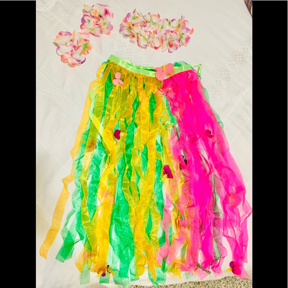 Luao Hawaiian 🌺 costume set (Halloween / dress up )